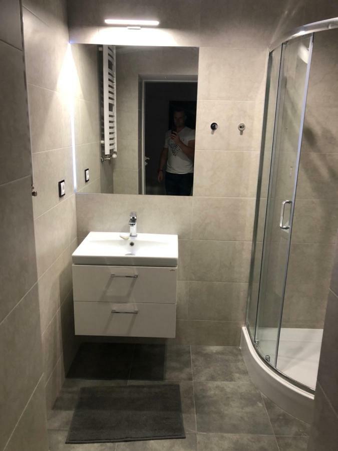 Pokoje Antracyt Skarżysko-Kamienna Esterno foto